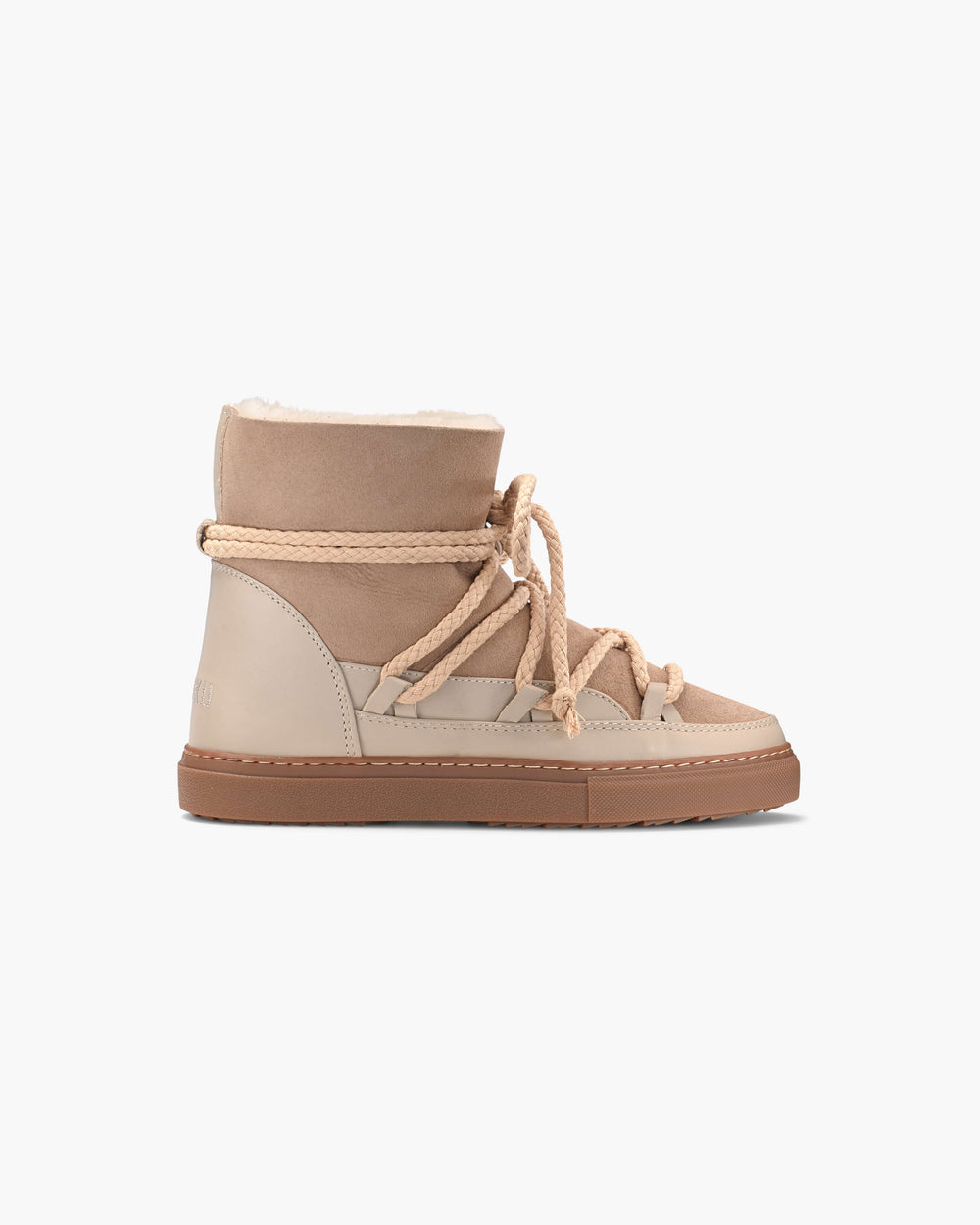 INUIKII Classic – Beige – vue studio 6
