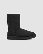 UGG Botte Classic Short II Noir — vue 4