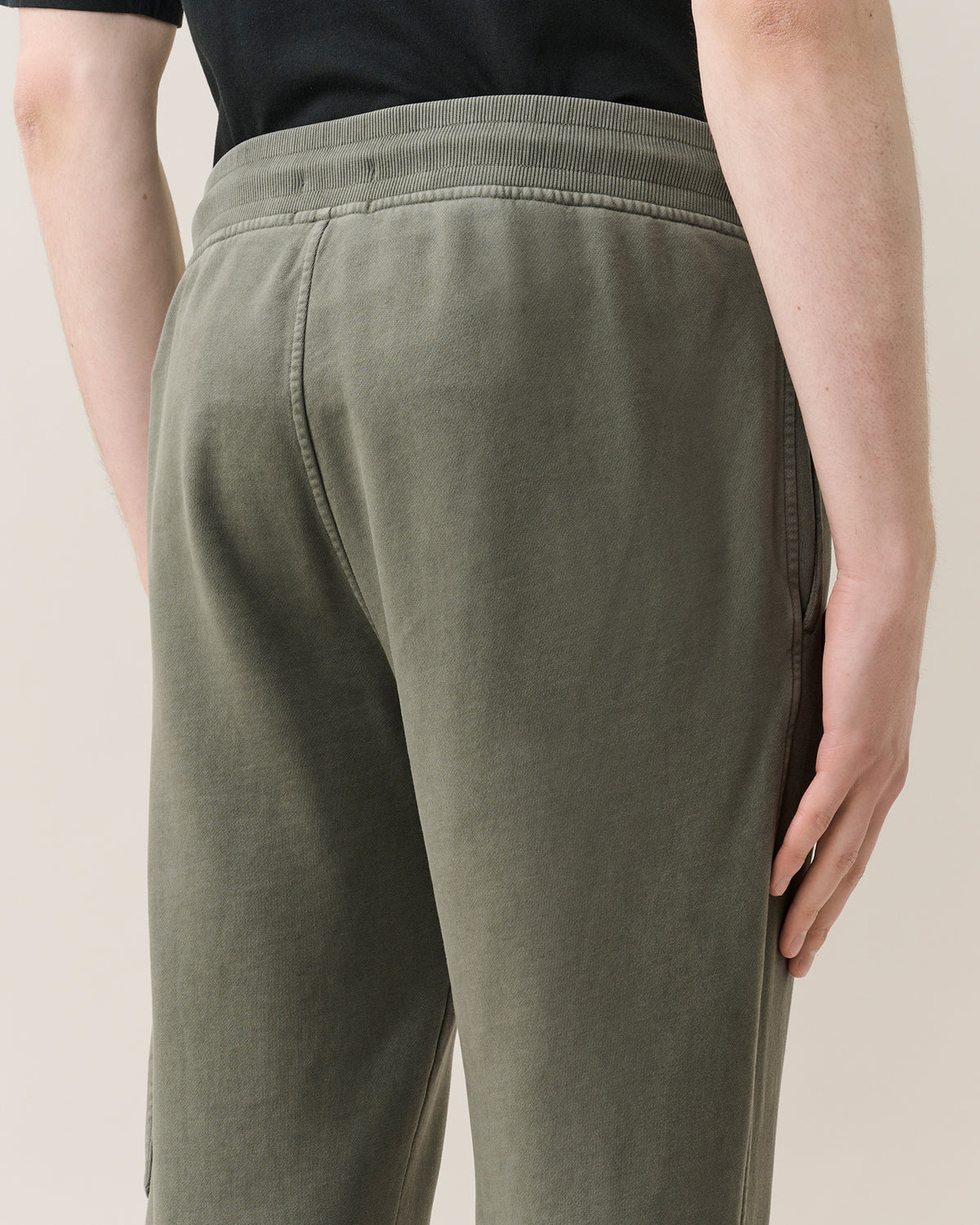 Jogging cargo Brushed and Emerized Diagonal Fleece Lens C.P. Company – Castor Grey – vue 11