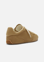 Axel Arigato Daze Runner Beige — vue 3