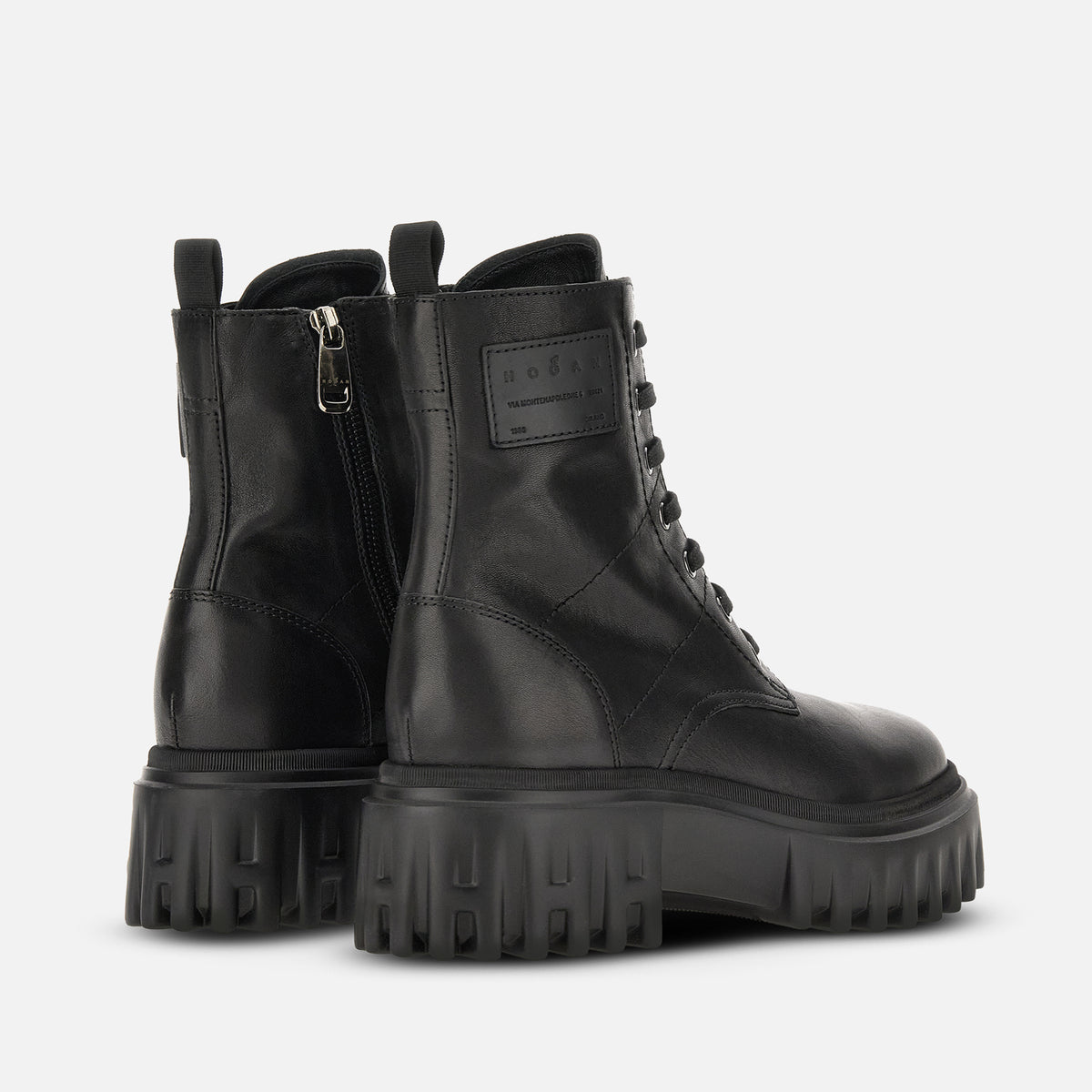 BOOTS H700