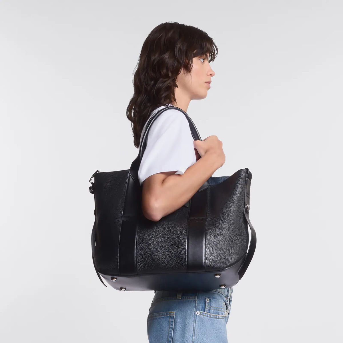 SAC SHOPPING SCRIPT MEDIUM