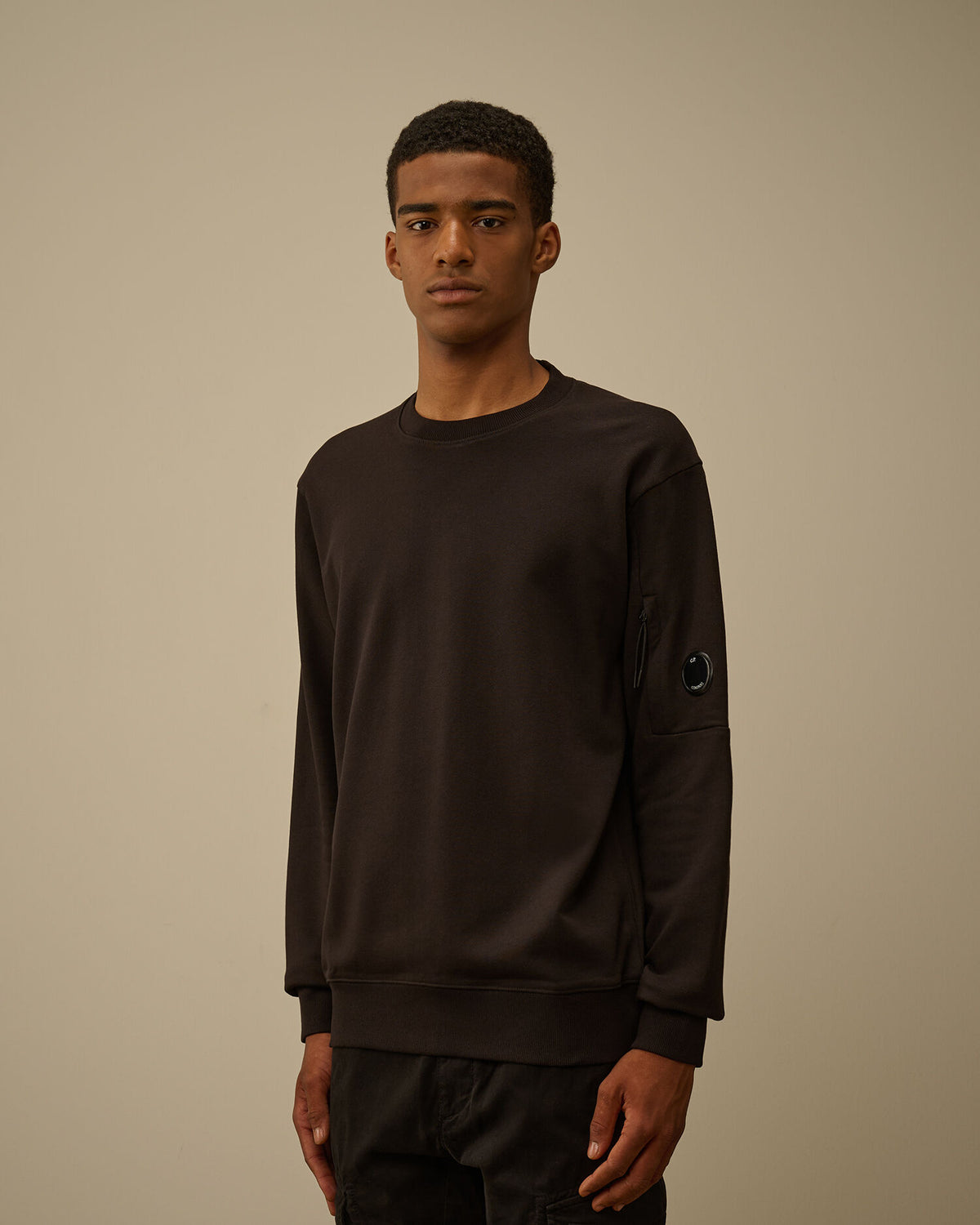 SWEAT DIAGONAL RAISED