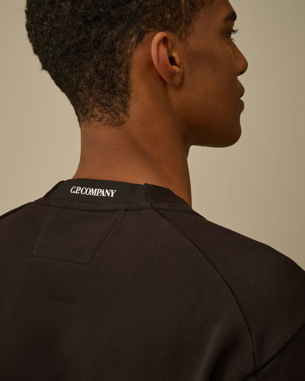 SWEAT DIAGONAL RAISED