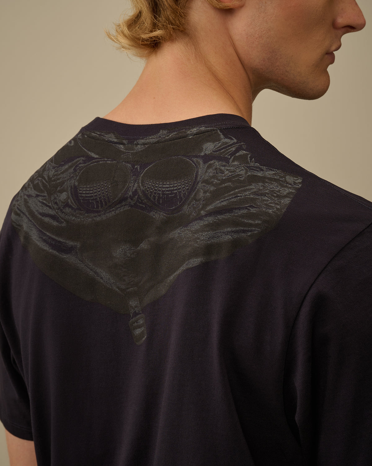 GOGGLE T-SHIRT