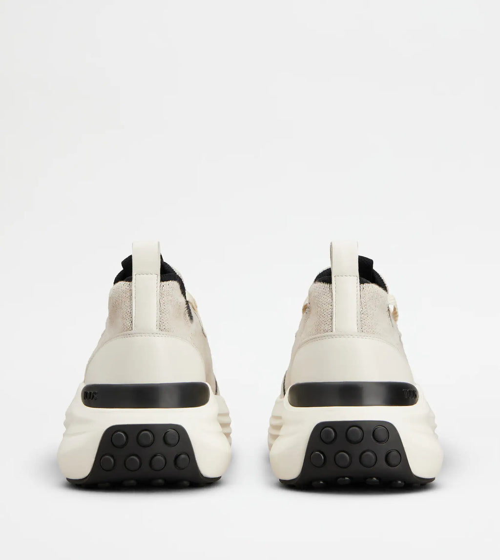81L Sneaker