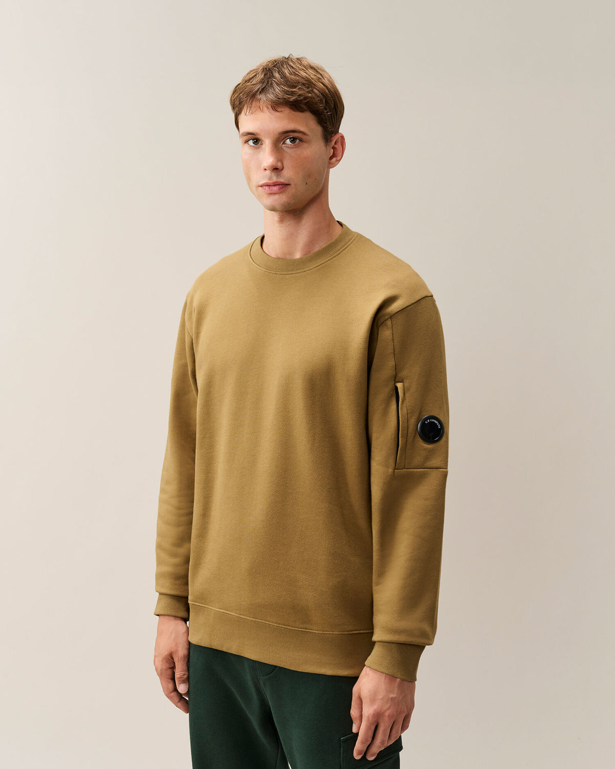 SWEAT DIAGONAL RAISED
