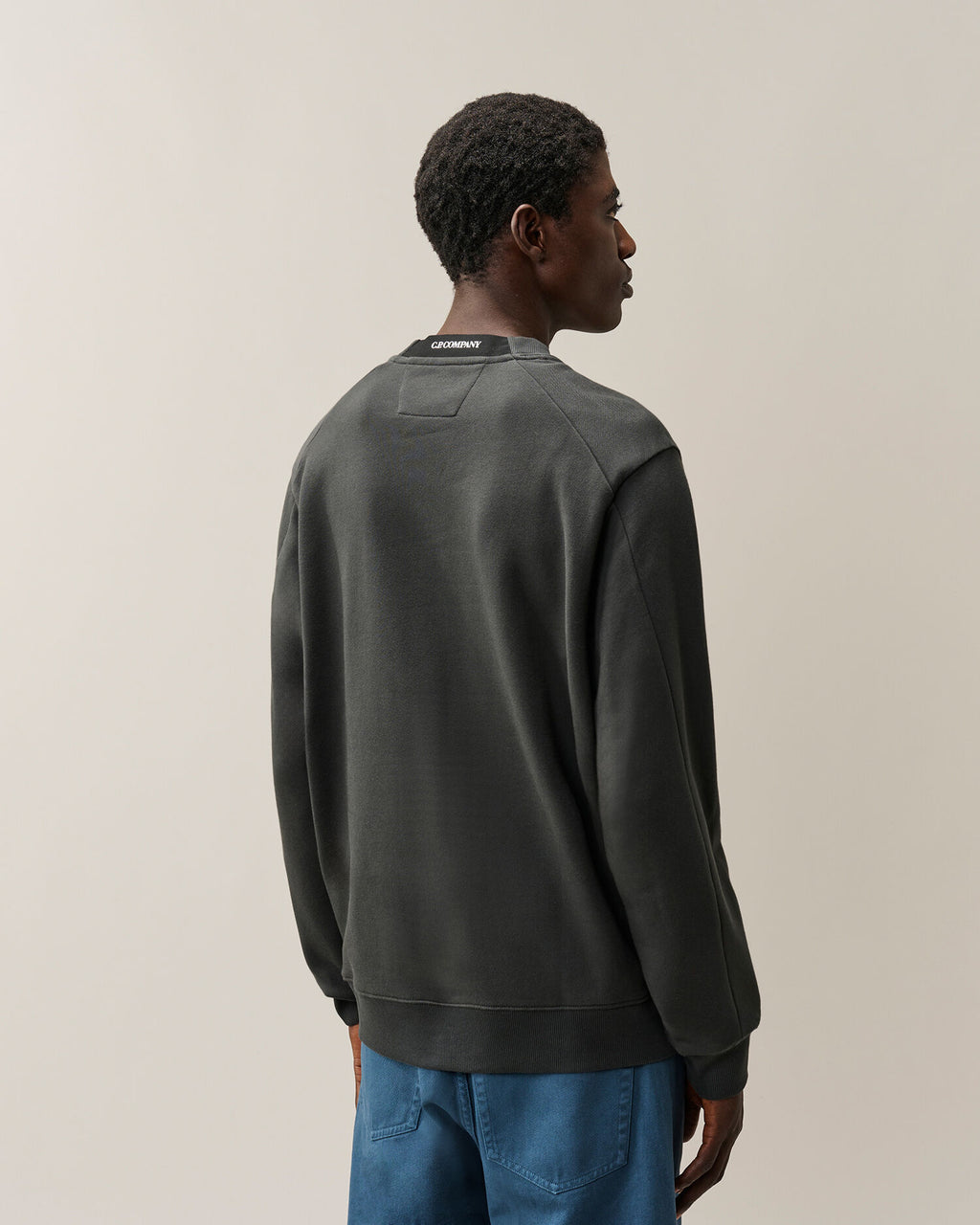 SWEAT DIAGONAL RAISED