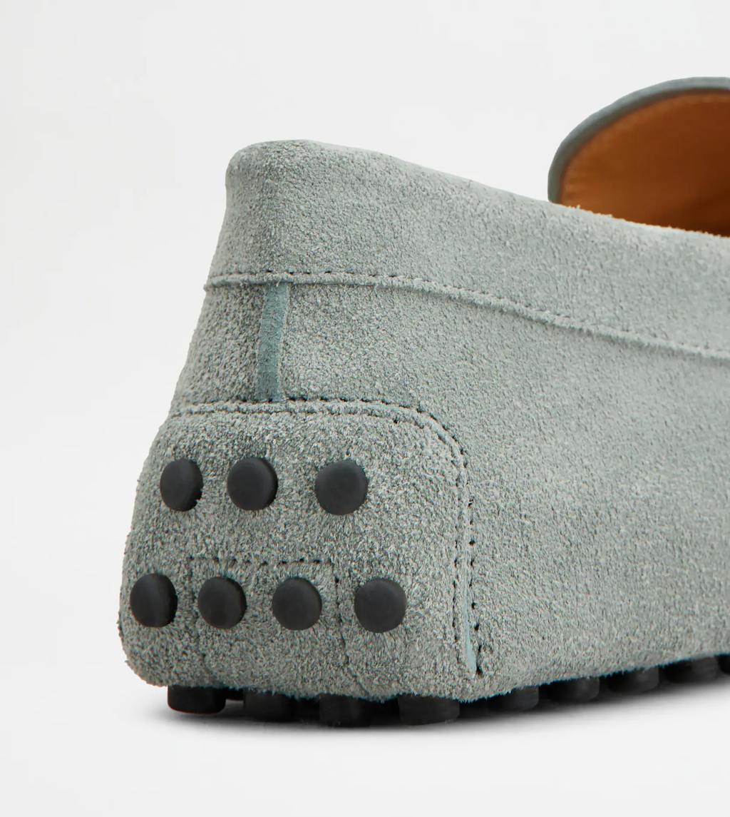 Mocassin Gommino lacets cuir velours