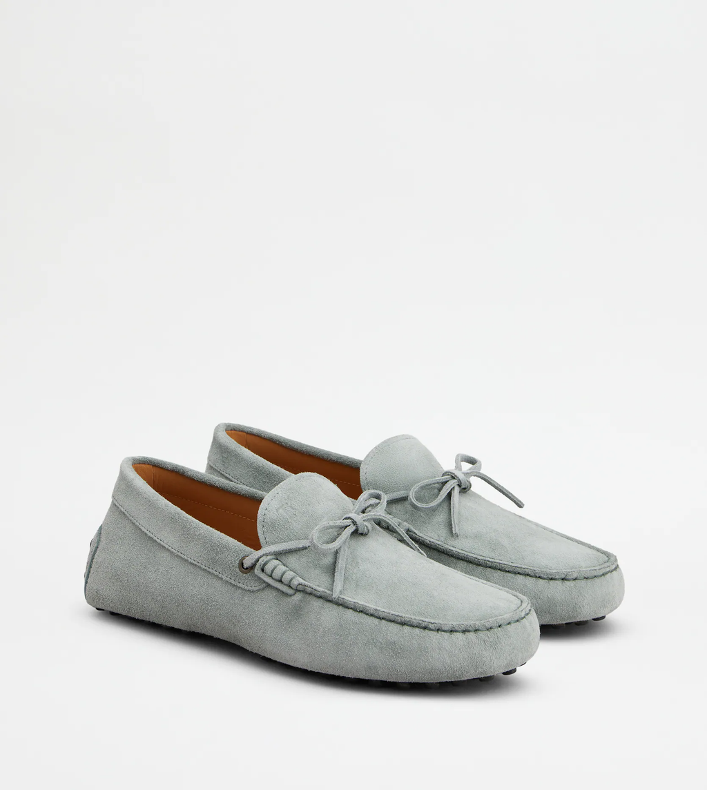 Mocassin Gommino lacets cuir velours